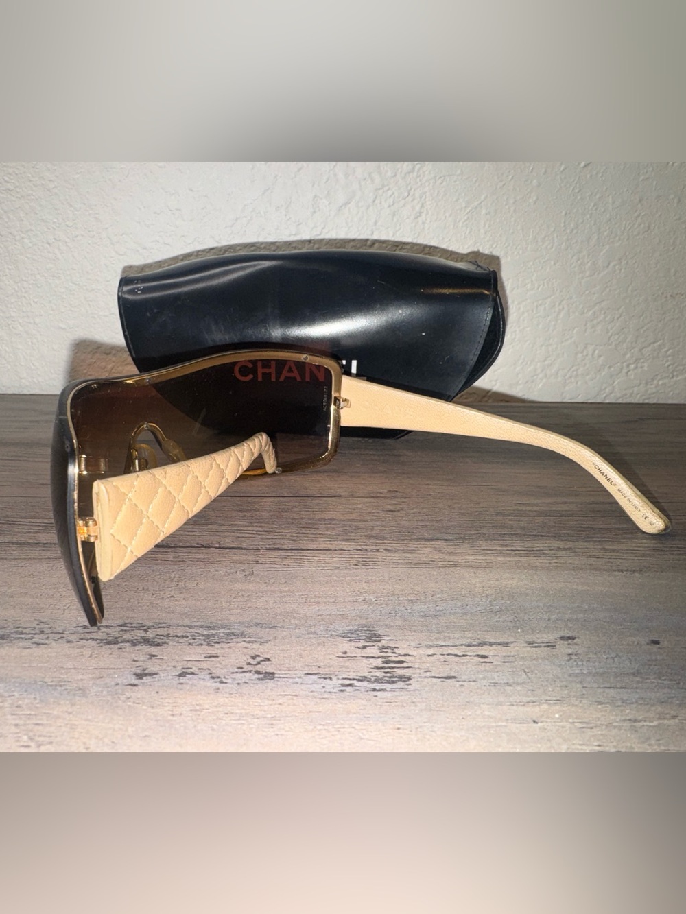 CHANEL Brown Gradient Shield Sunglasses with Black Case - Picture 4 of 9